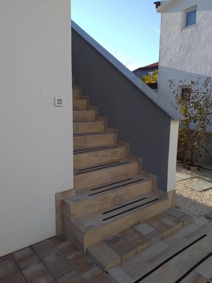 Apartment Dvorak Vir Exterior photo